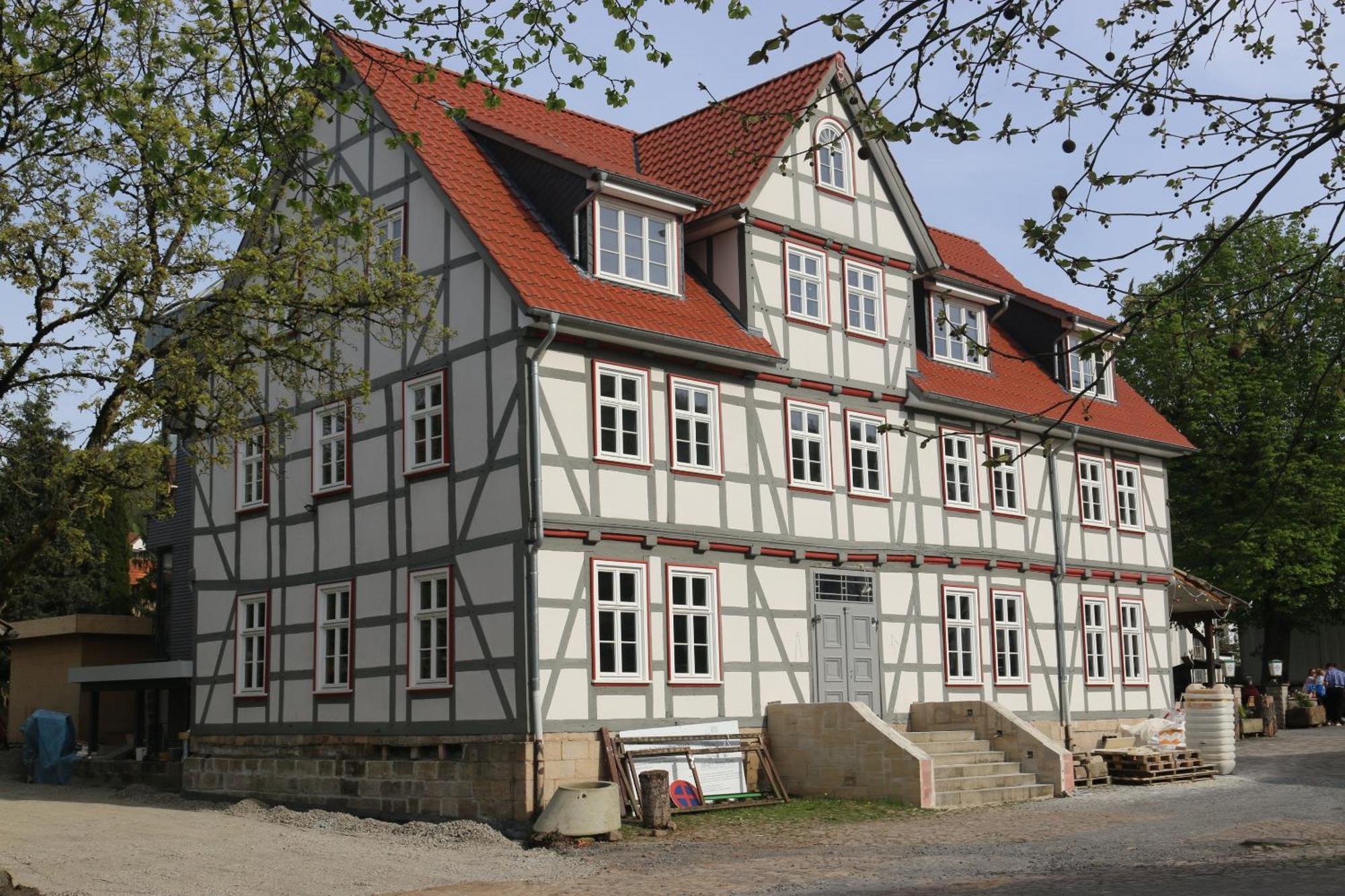 Landgasthof Koenig Von Preussen Helsa Exteriör bild